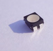 雷曼光電發(fā)布新款戶內(nèi)全彩SMD器件 提升電子設(shè)計應(yīng)用新標(biāo)桿